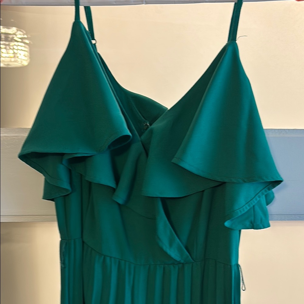 Green Ruffled Maxi Dress - Picture 2 of 3